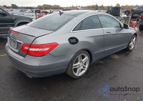 2013 Mercedes-Benz E 350 из США, поврежденный, VIN WDDKJ5KB3DF193514